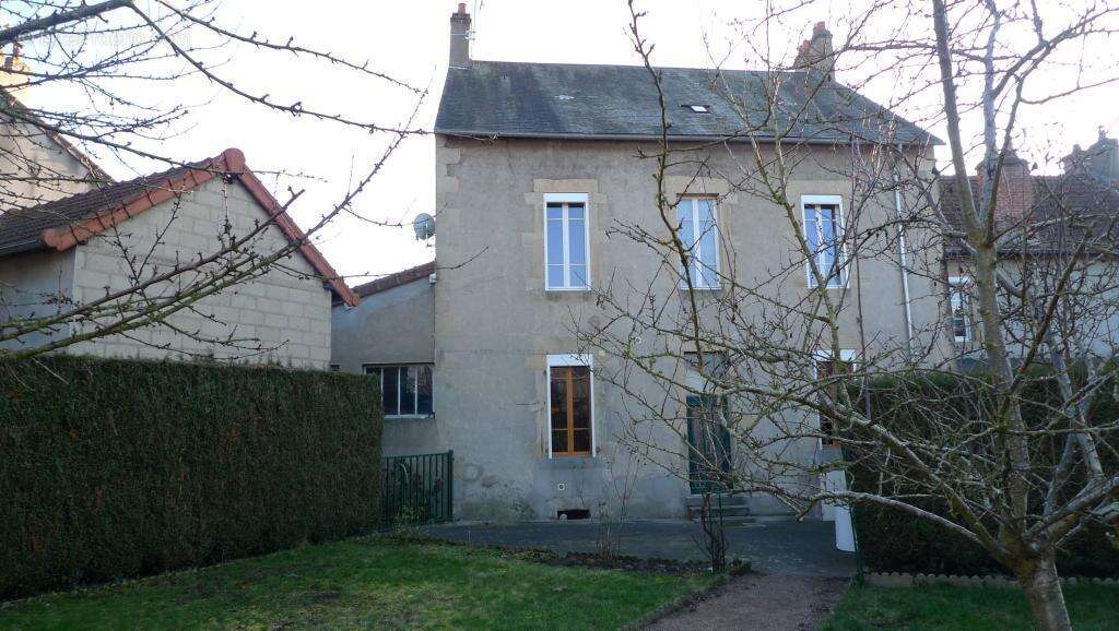 Maison à AUTUN