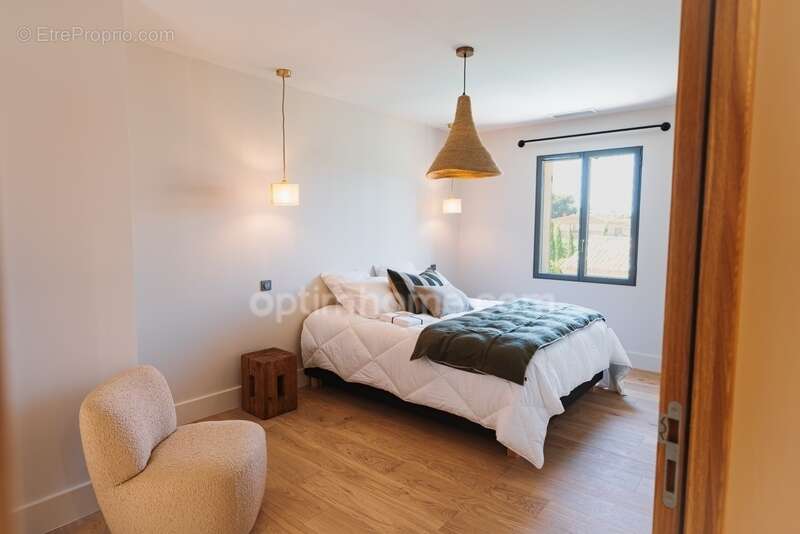 Maison à MAUSSANE-LES-ALPILLES