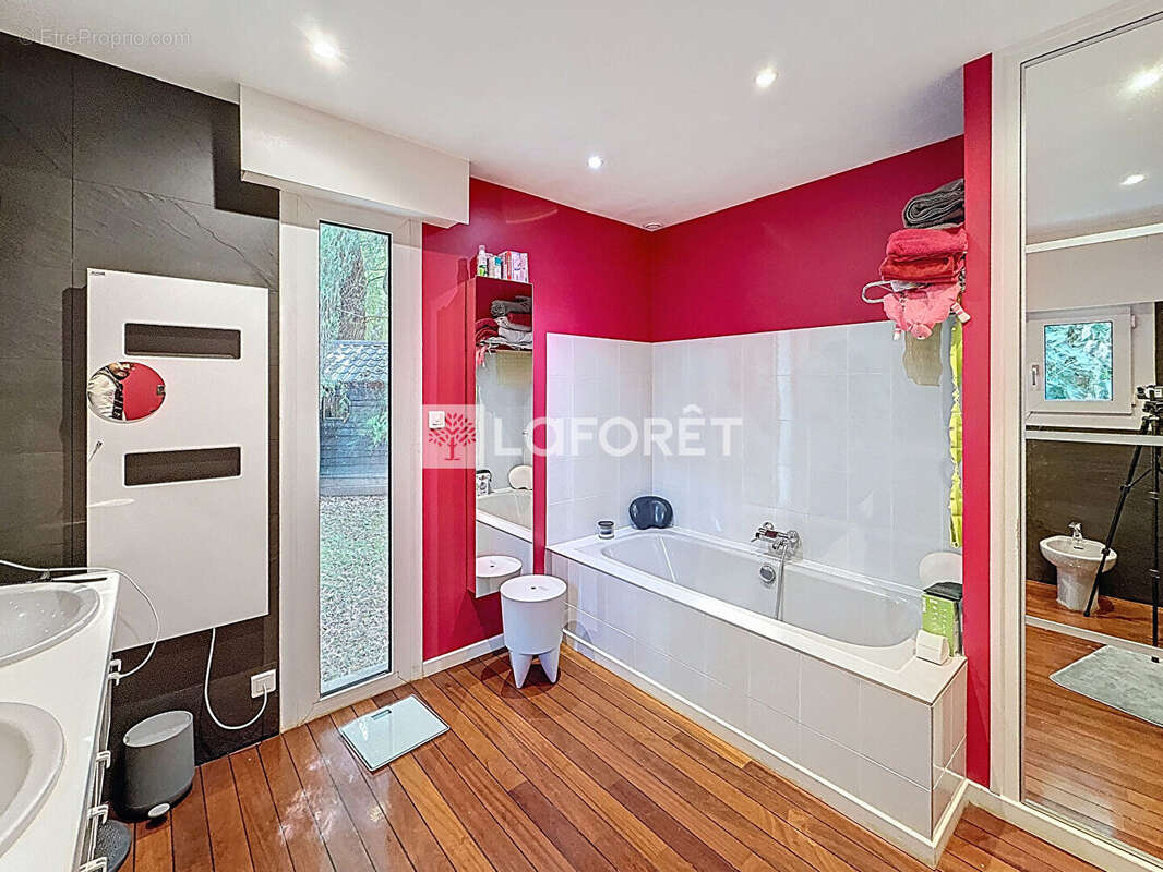 Maison à SAINT-MEMMIE