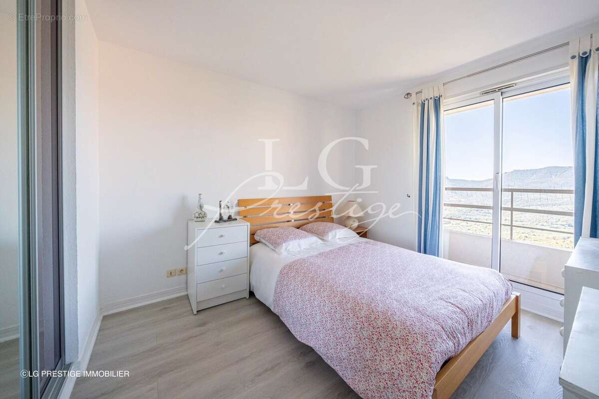 Appartement à MANDELIEU-LA-NAPOULE