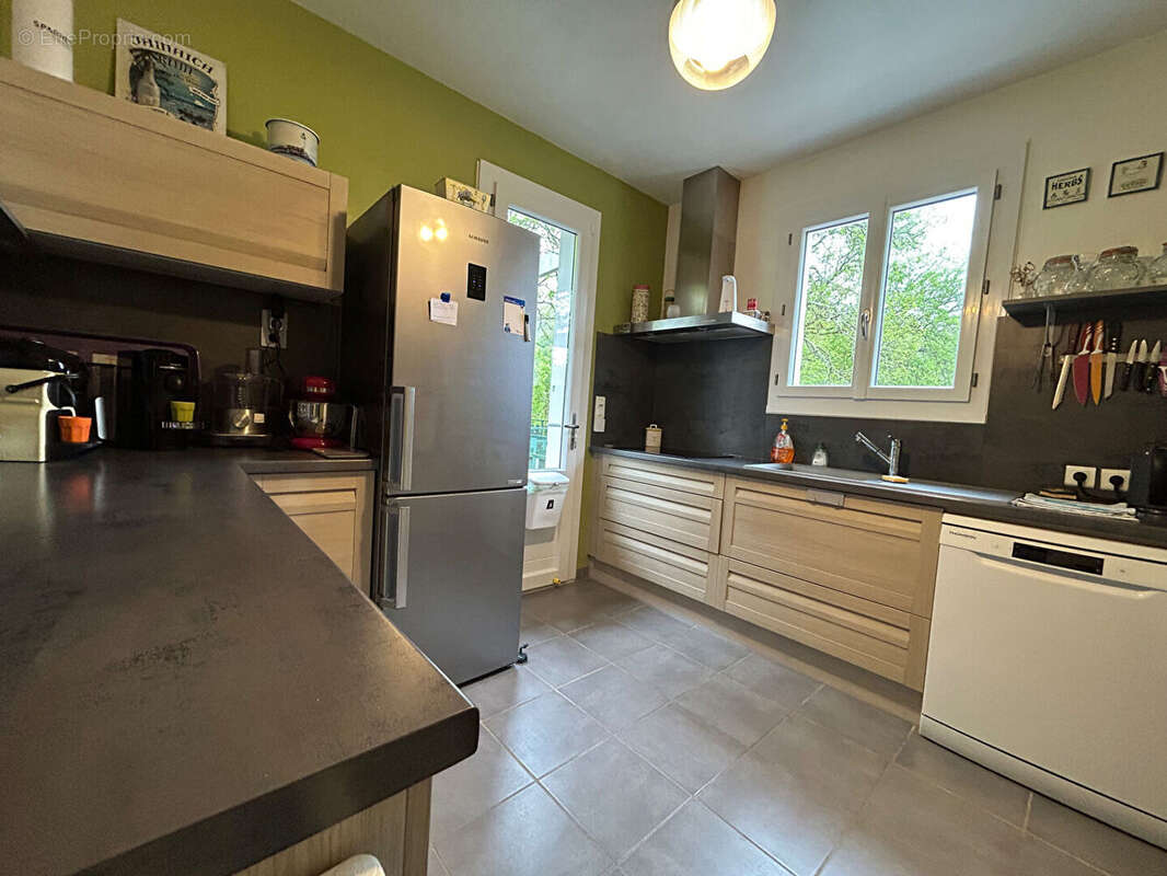 Maison à LAROQUE-DES-ARCS