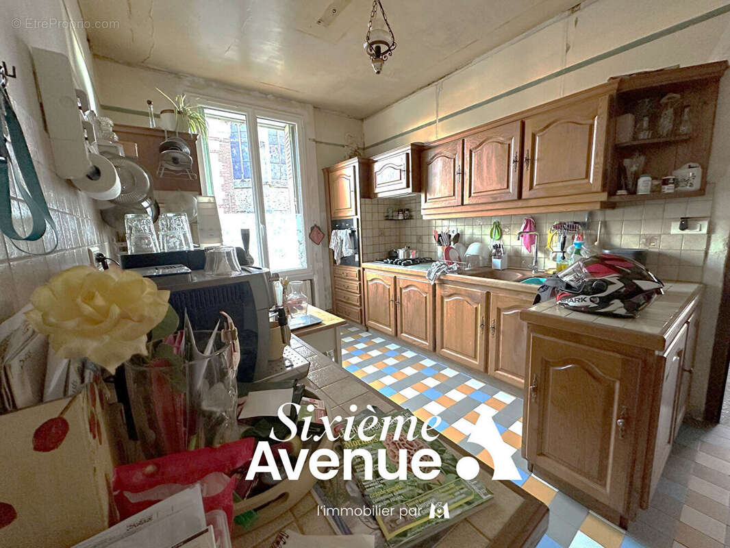 Maison à FERE-CHAMPENOISE