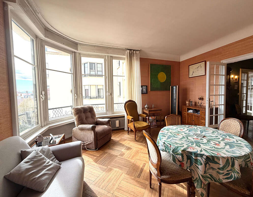 Appartement à ROANNE
