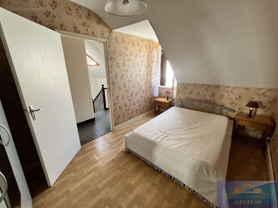 Petit ensemble immobilier - photo 9