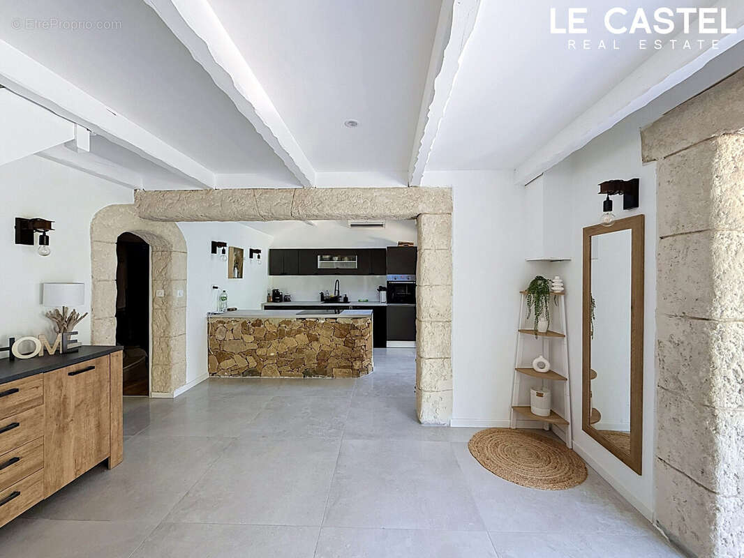 Maison 125 m² à La Destrousse  - photo 9