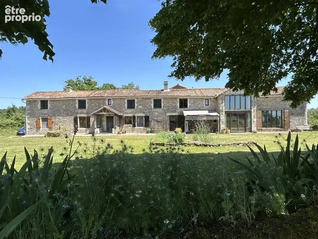 Photo Maison à Chaunay au prix de 270 000€