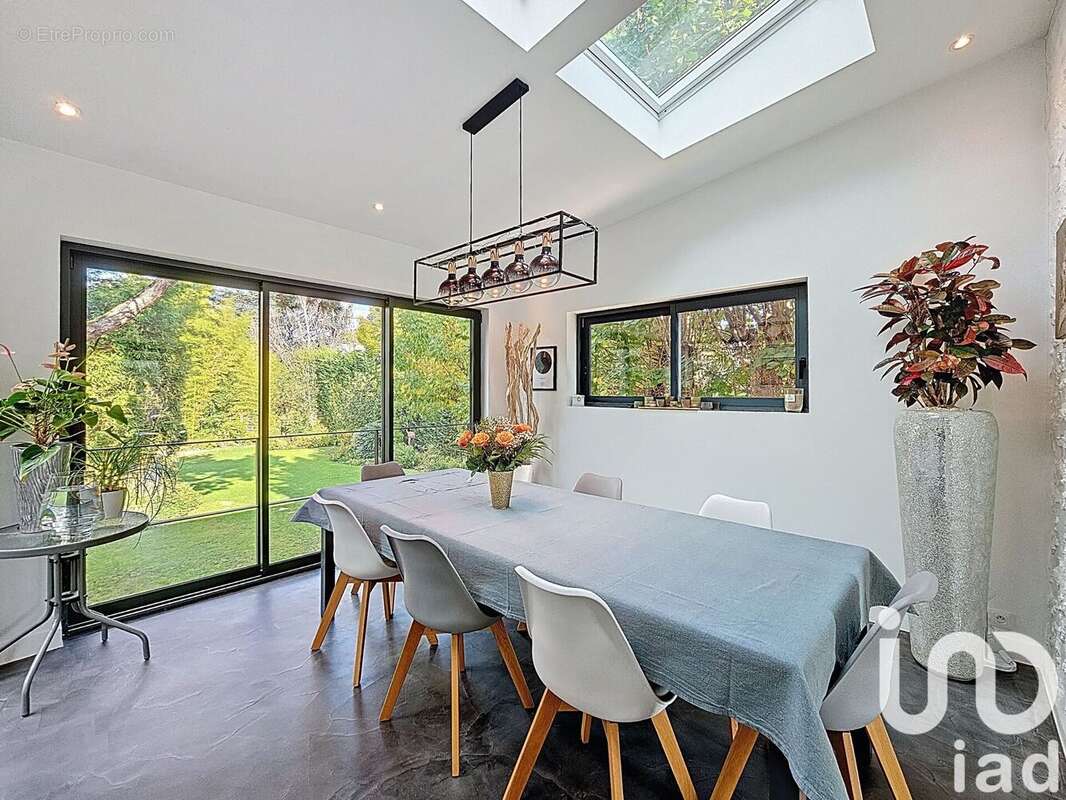 Photo 9 - Maison à COULOMMIERS