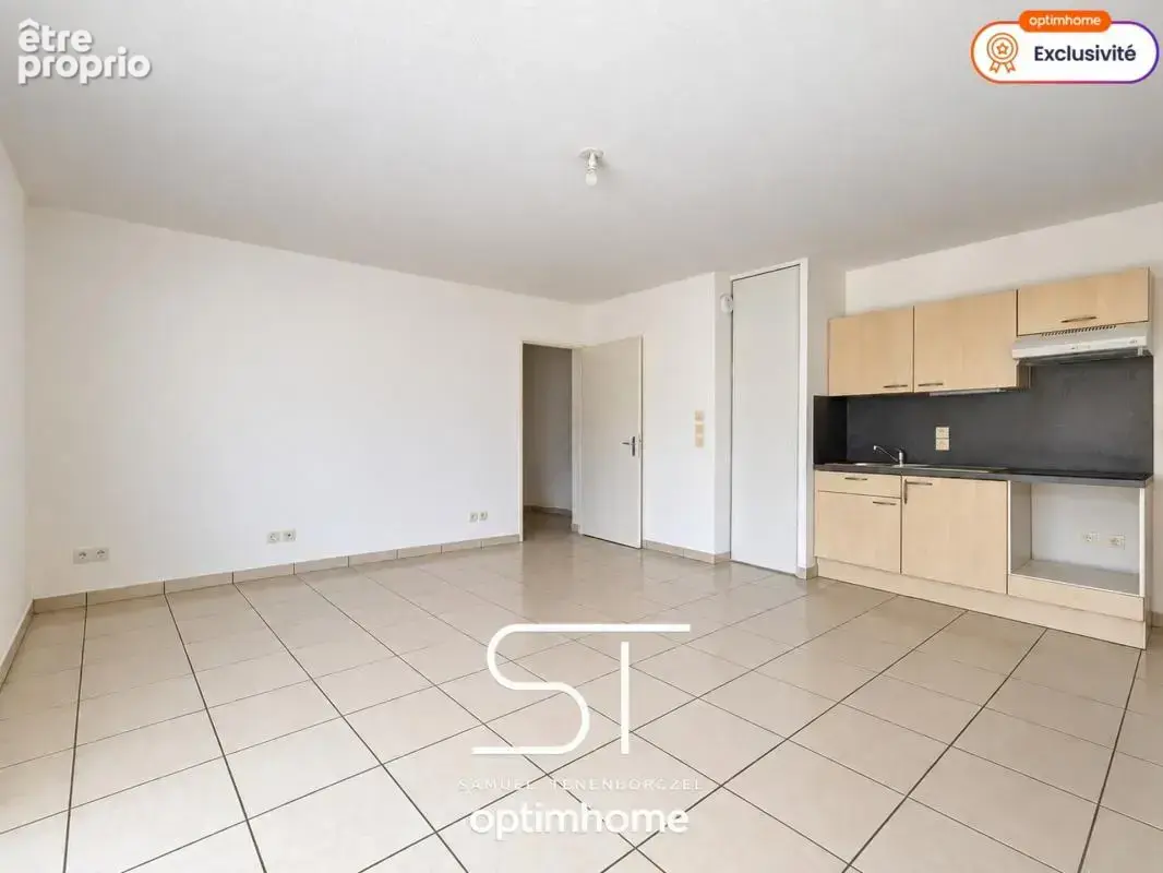 Investissement locatif : T2 de 46 m² avec jardin et garage – Lisieux (14100) - photo 2