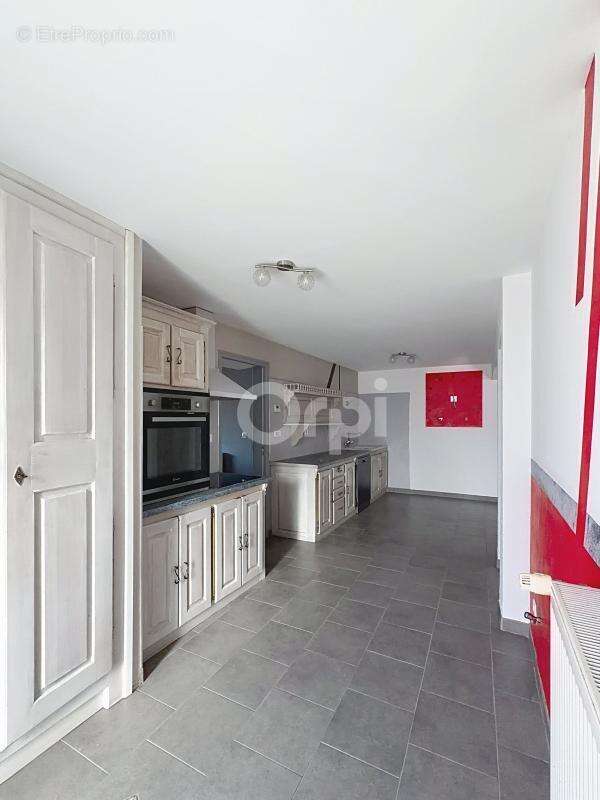 Maison à DAINVILLE-BERTHELEVILLE