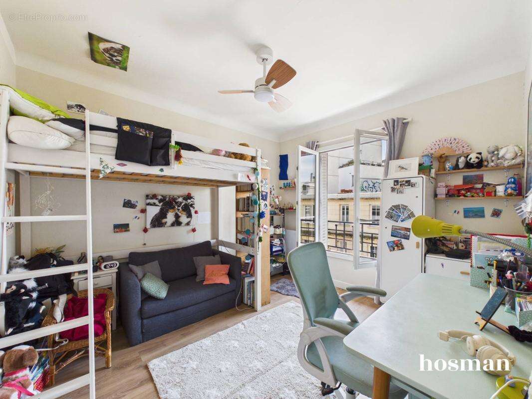 Appartement à PARIS-19E