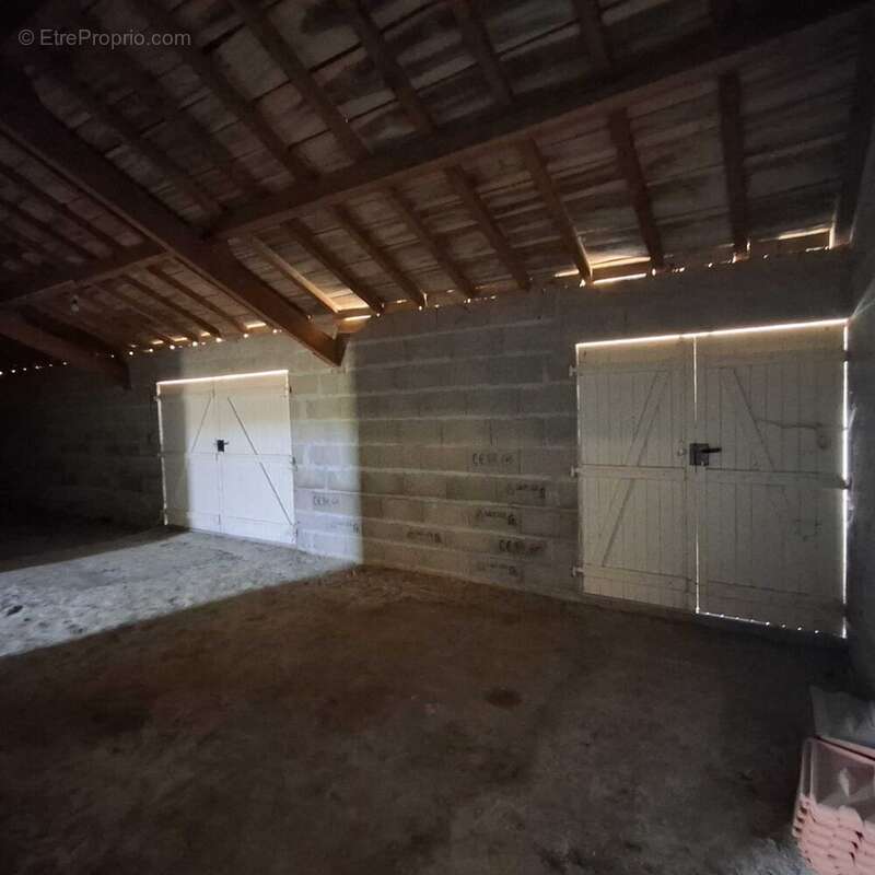 Maison 84 m² à Roumazieres-Loubert  - photo 6