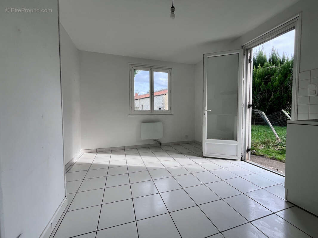 Maison à MARSAC-SUR-L'ISLE