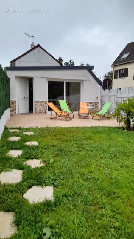 Maison à EMERAINVILLE