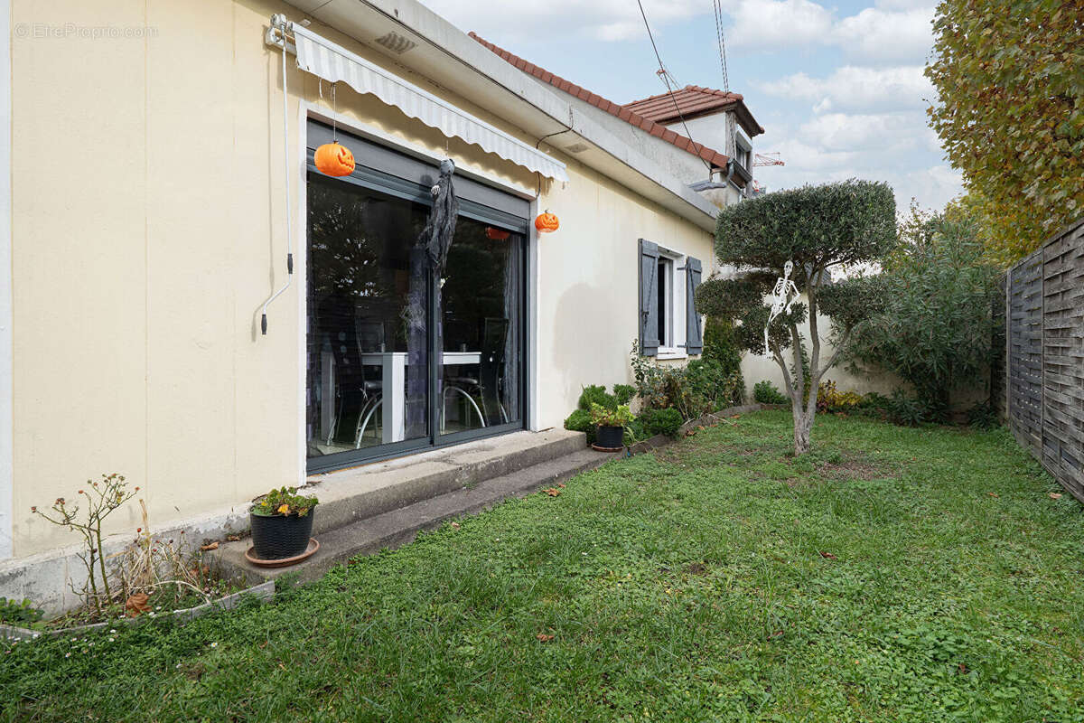 Maison à CHAMPIGNY-SUR-MARNE