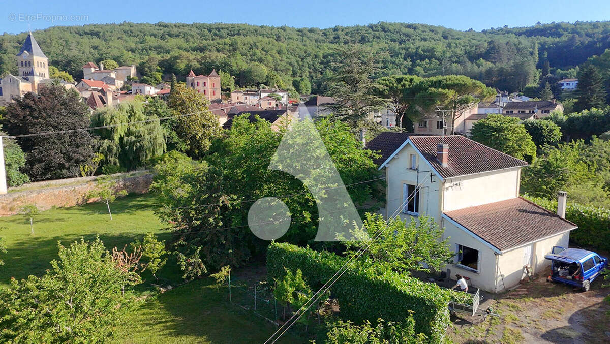 Maison à DURAVEL