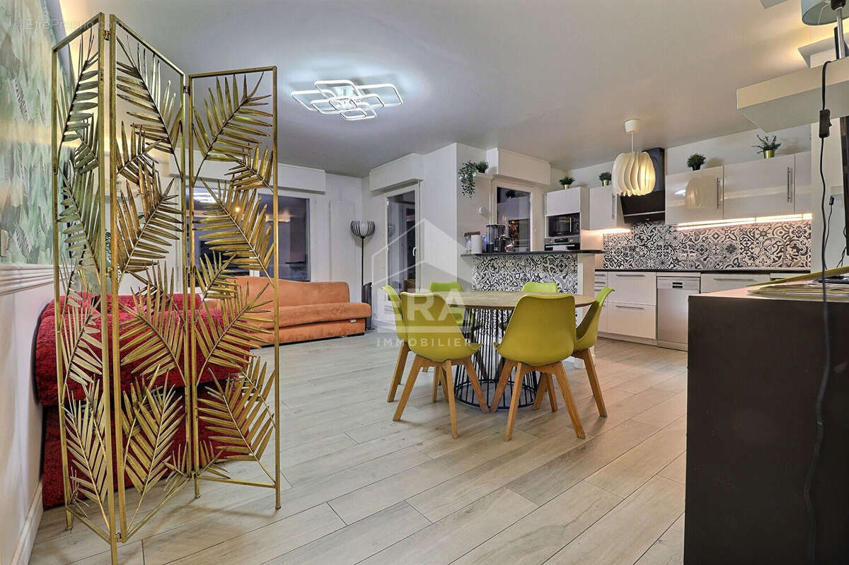 Appartement à SAINT-DENIS