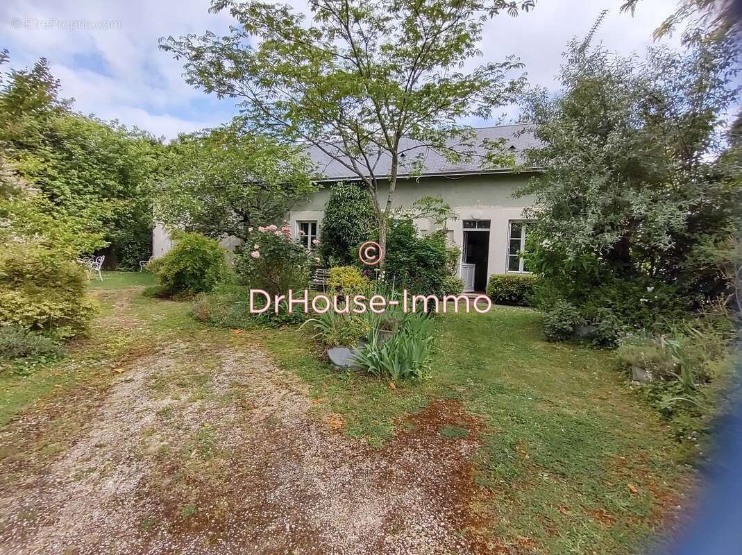 Maison à PELLEVOISIN