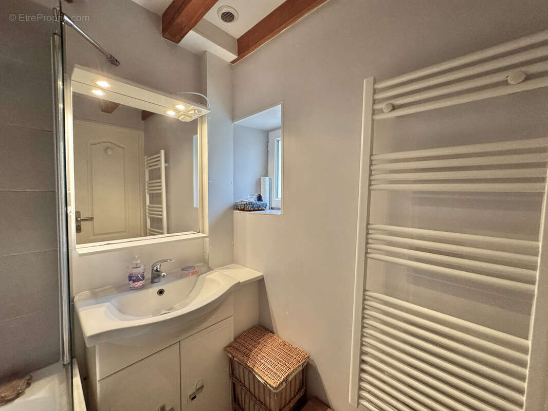 Maison à BENY-SUR-MER