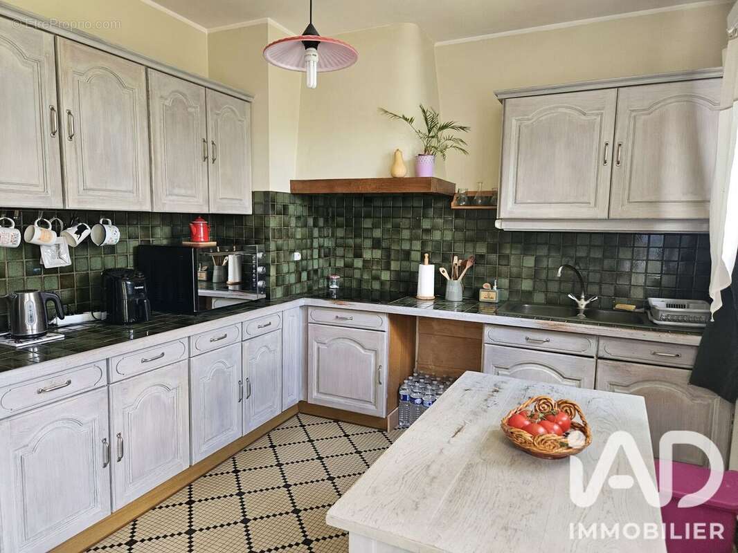 Maison 110 m² à Pezou  - photo 2
