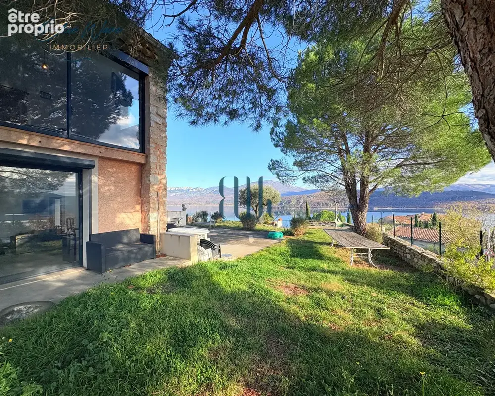 Maison avec vue panoramique sur le lac de Sainte-Croix - photo 27