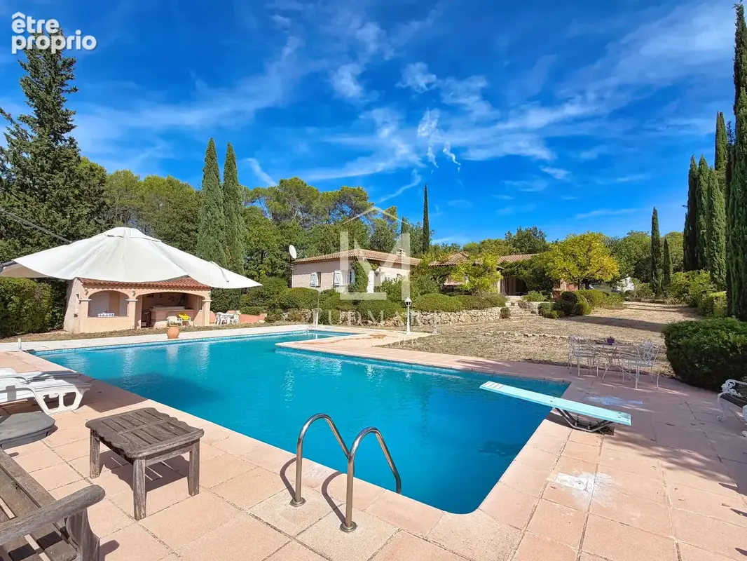 Propriété à vendre à Lorgues   225 m2 habitables, 5 chambres, maison d’amis, piscine et terrain de 4 000 m2 - photo 5