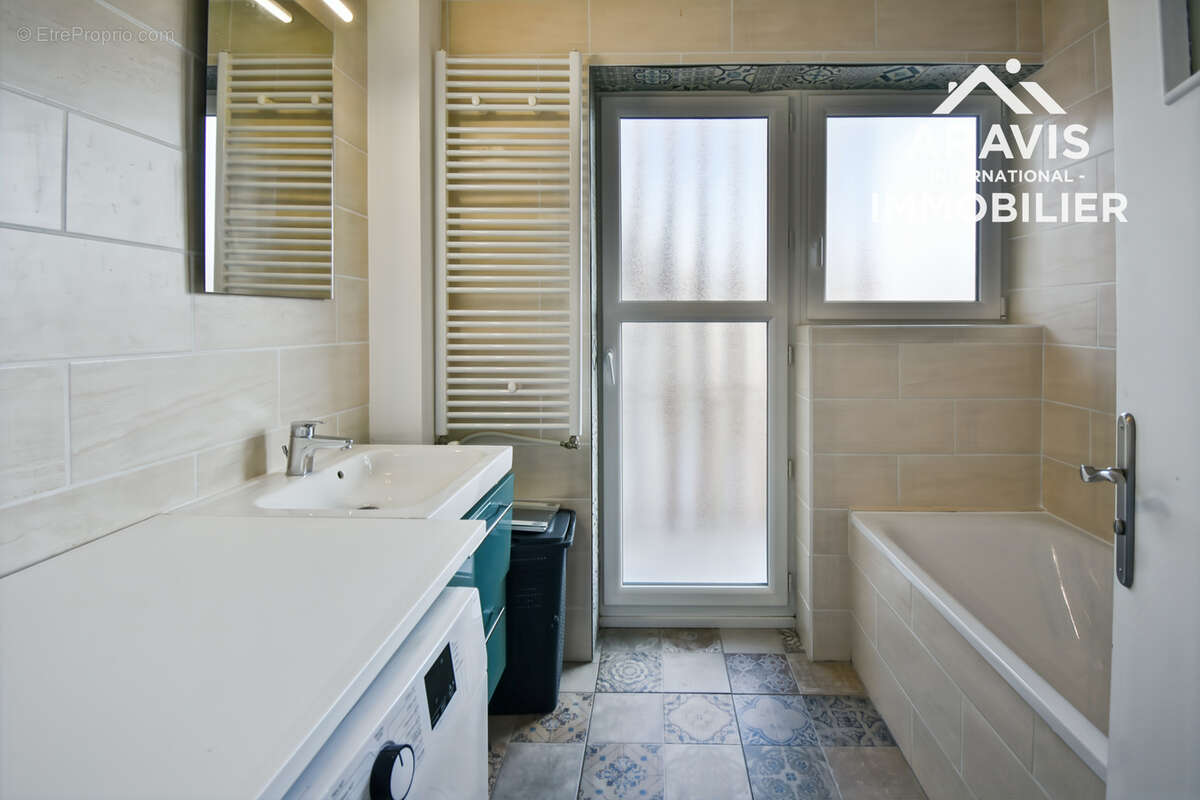 Appartement à SEYTHENEX