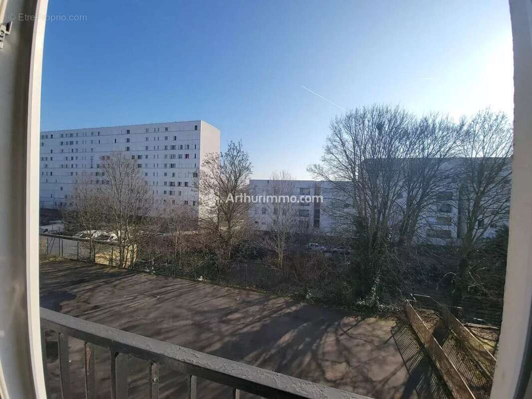 Appartement à VILLIERS-LE-BEL