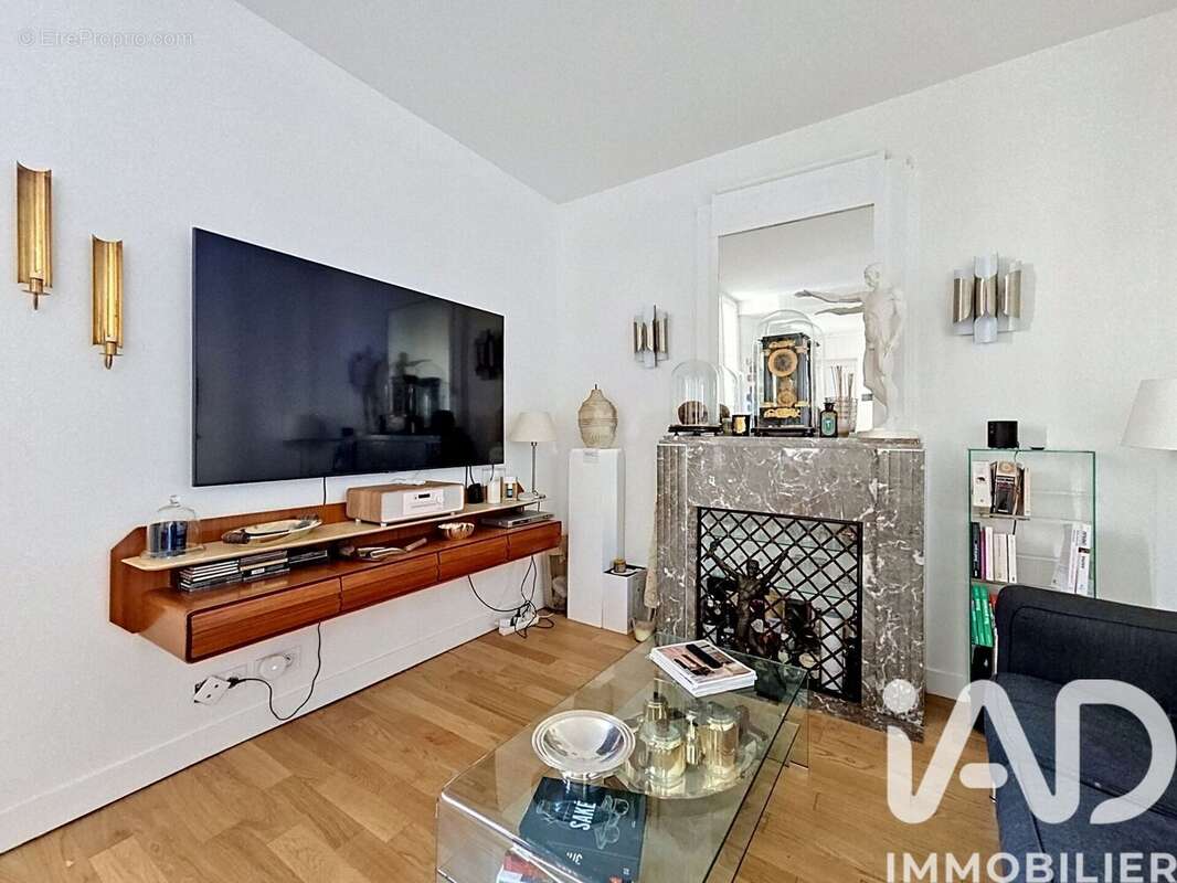 Photo 7 - Appartement à PARIS-10E