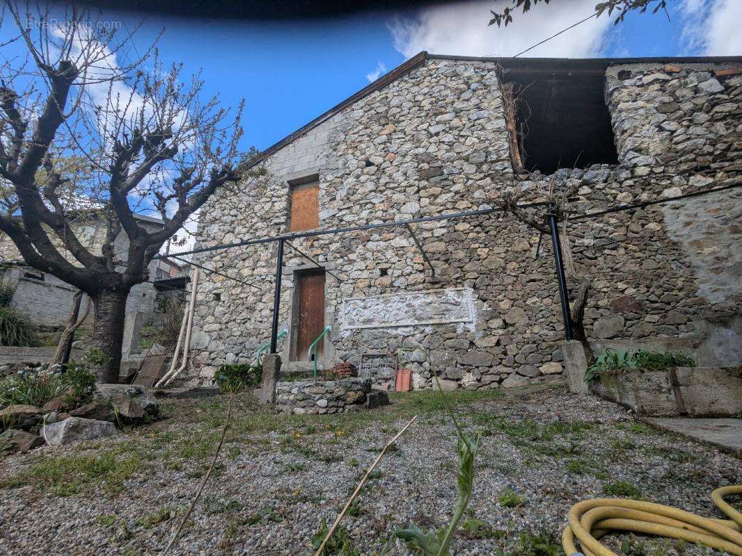Maison à TARASCON-SUR-ARIEGE