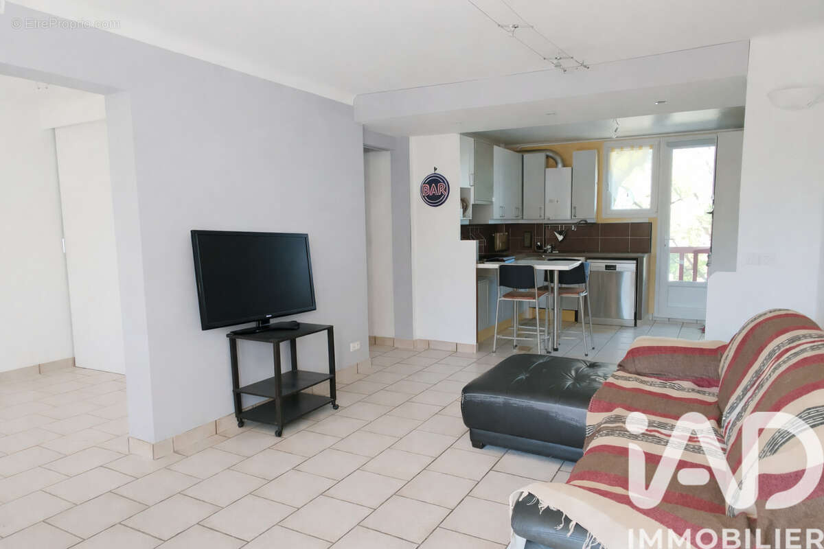 Photo 4 - Appartement à SALON-DE-PROVENCE