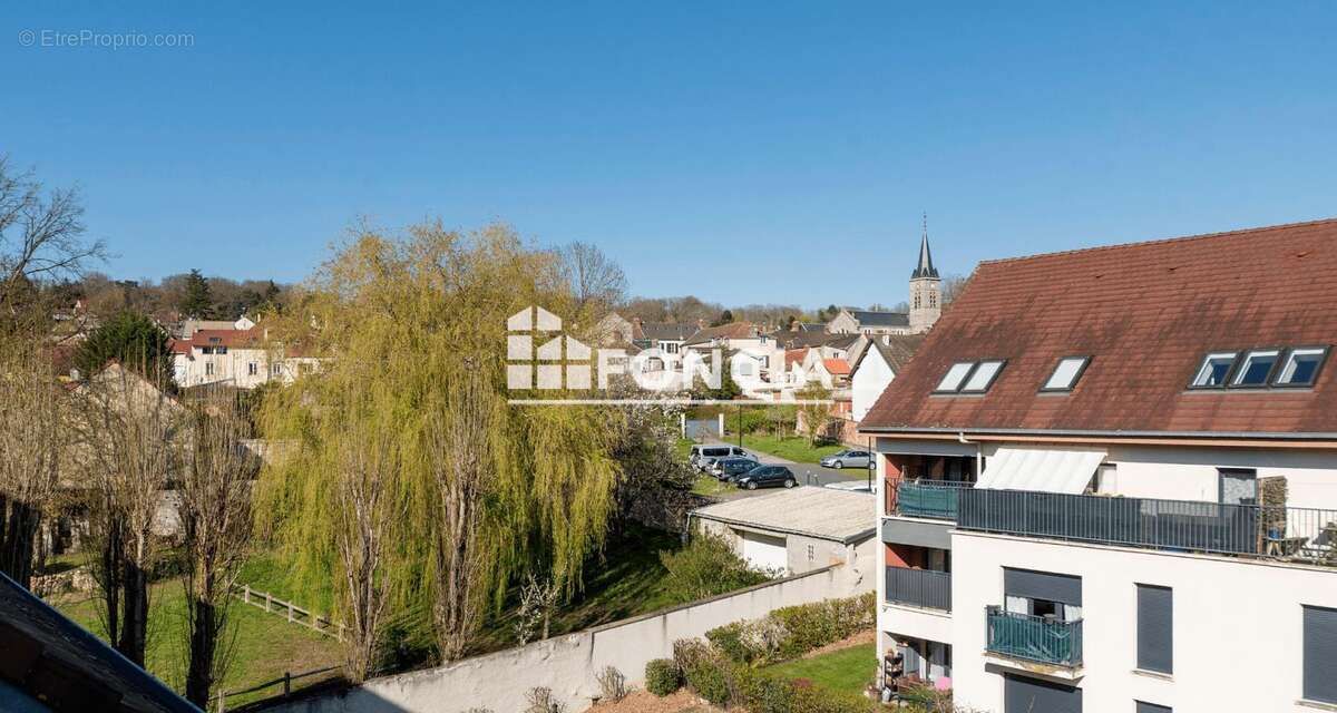 Appartement à SAINT-CHERON
