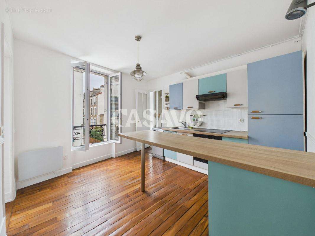 Appartement à CHARENTON-LE-PONT