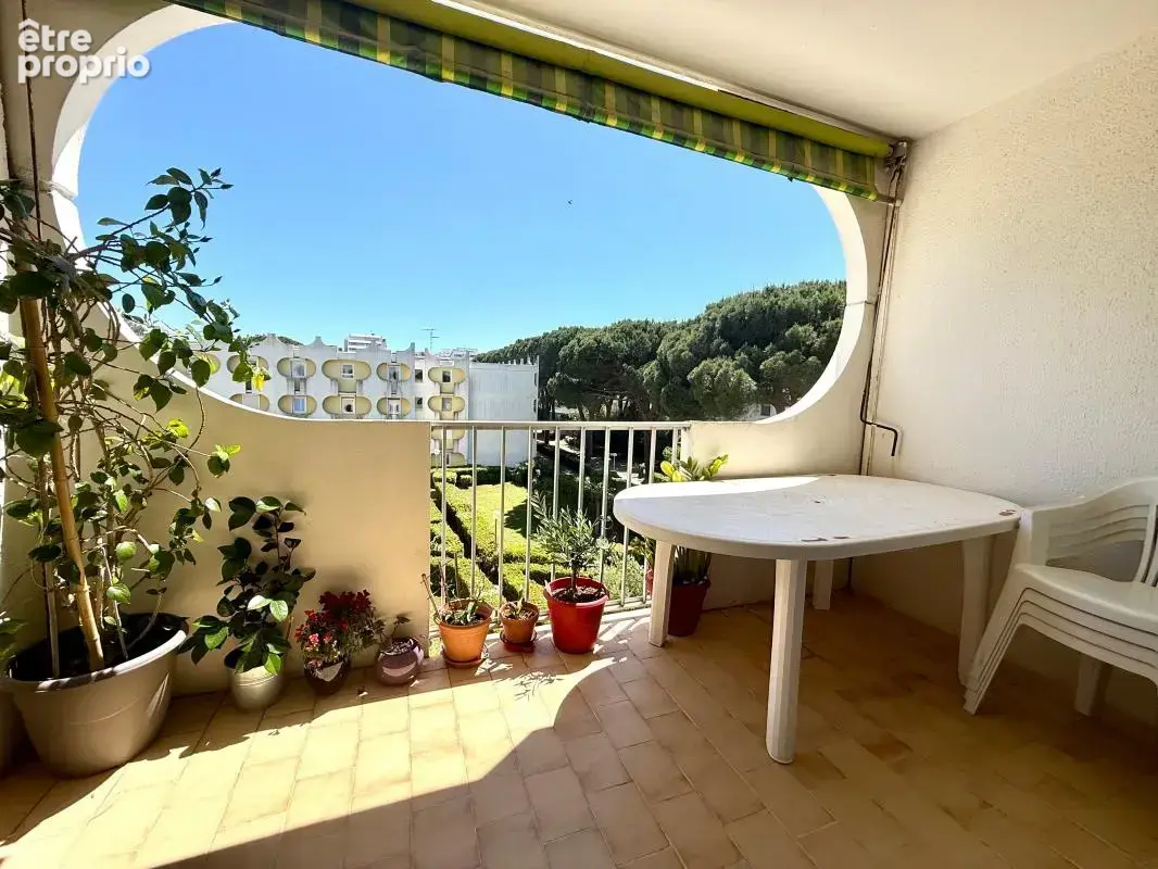  À VENDRE – 3 pièces traversant avec loggia plein sud à La Grande Motte !  - photo 3