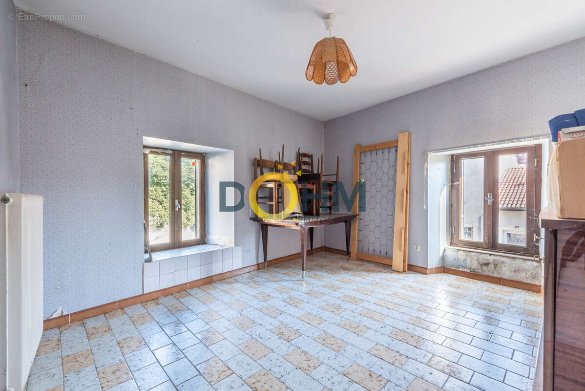 Maison de village avec jardin - photo 3