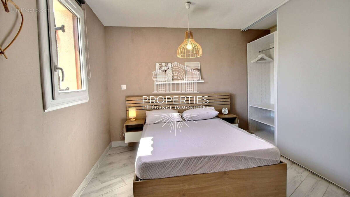 Appartement à BORMES-LES-MIMOSAS