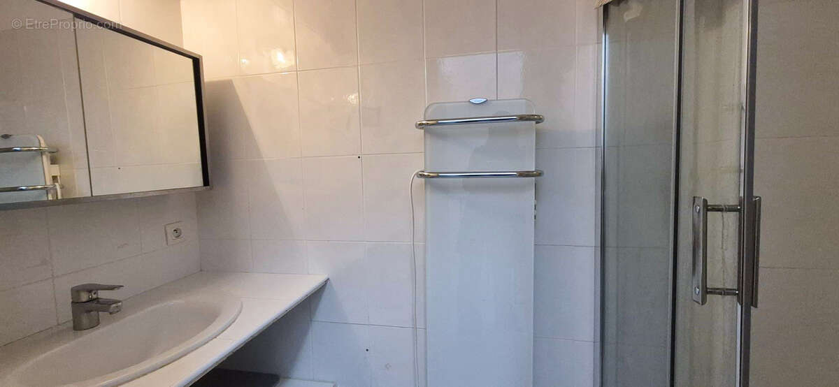 Appartement à LE CASTELLET