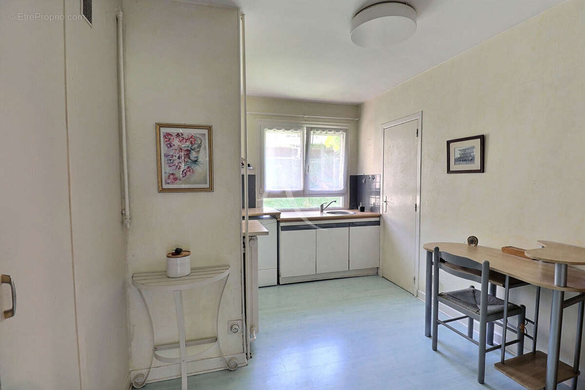 Appartement à MAISONS-LAFFITTE