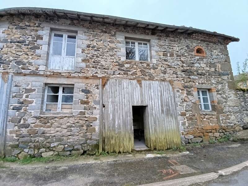 Immeuble à rénover FIX SAINT GENEYS (43) - photo 2