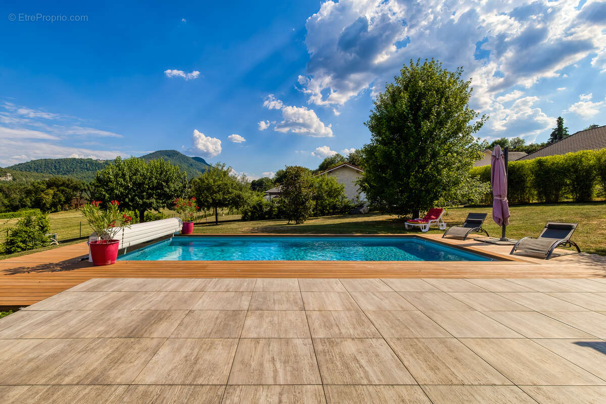 Maison à CHINDRIEUX