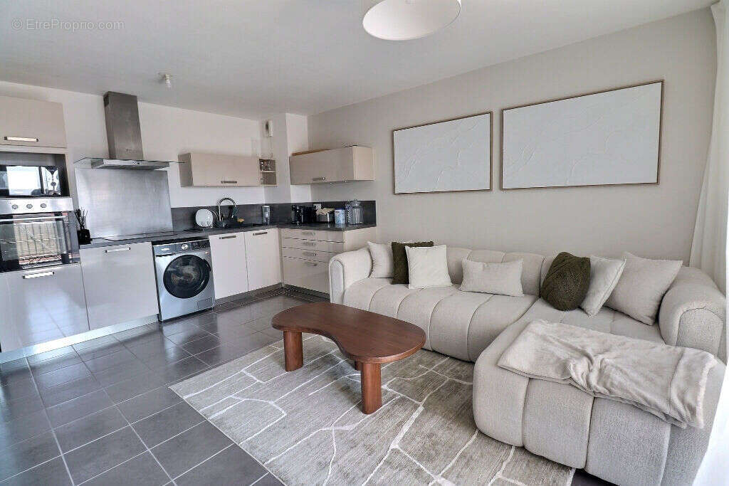 Appartement à PUGET-SUR-ARGENS