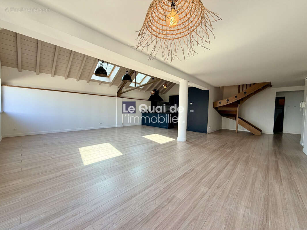 Appartement à LE BOURGET-DU-LAC