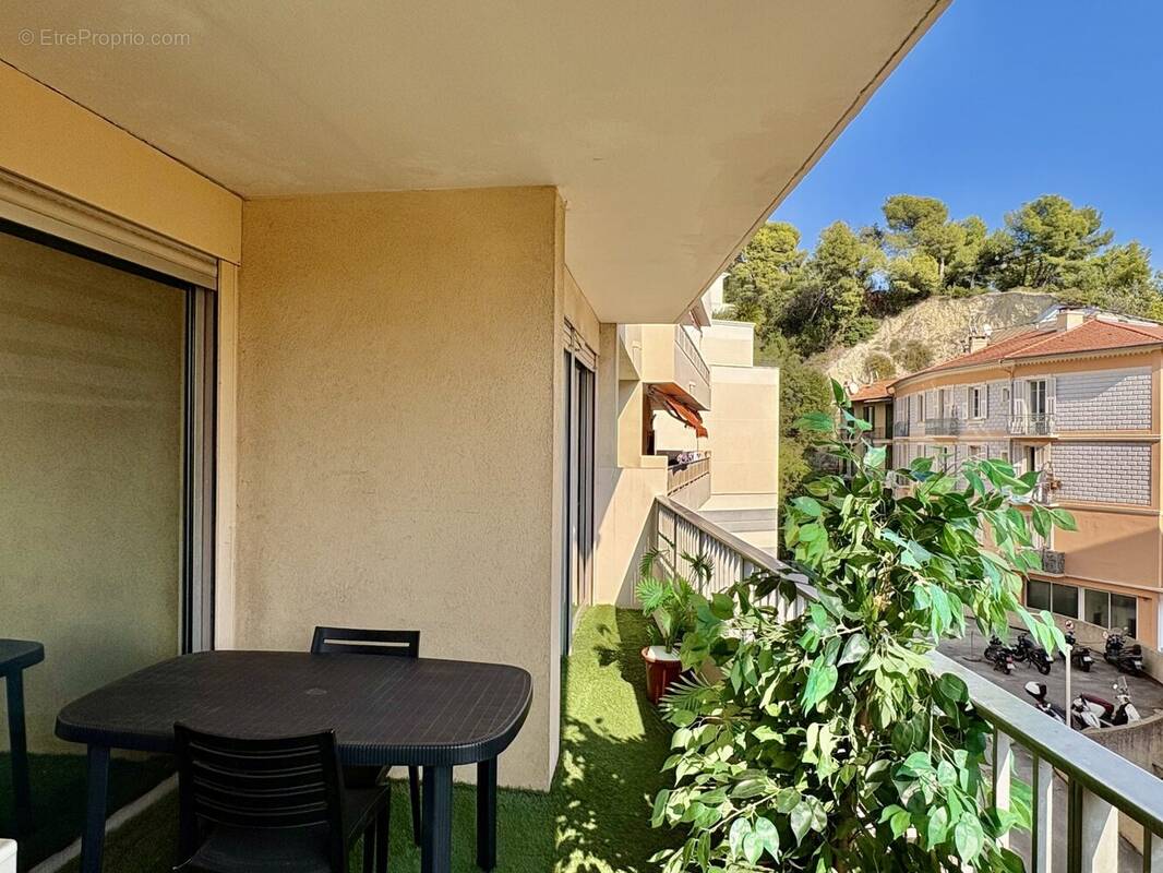 Appartement à BEAUSOLEIL