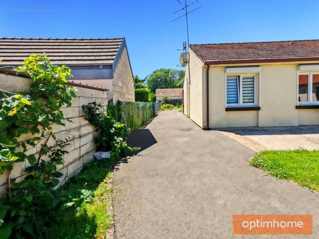 Mouy – maison de plain-pied rénovée – 4 chambres – 1 634 m² de terrain – dépendances - photo 15