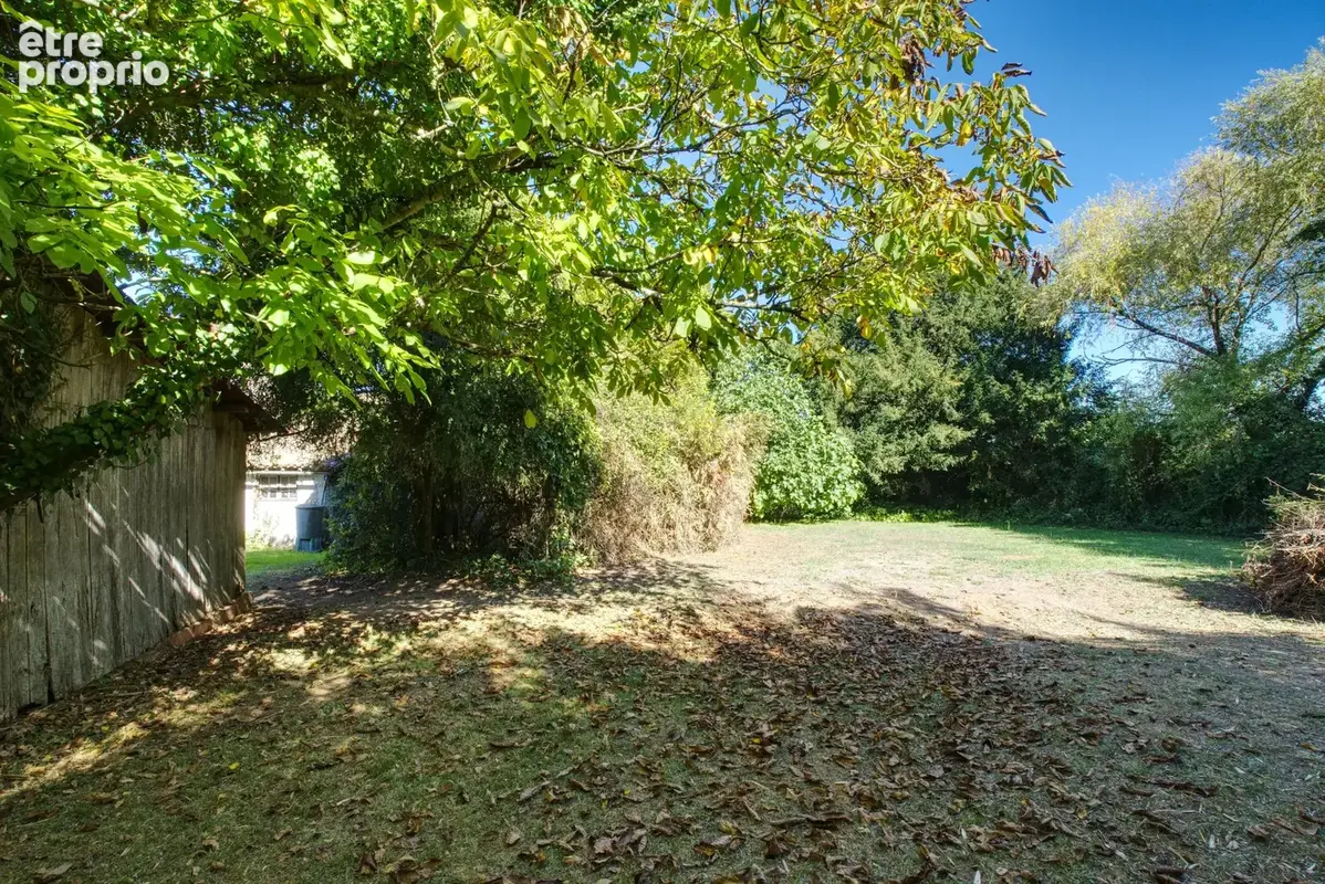 Belle et grande maison de 4 chambres, grand garage et atelier, proche de Ruffec - photo 16