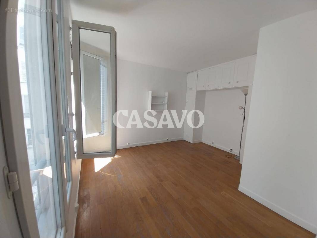 Appartement à PARIS-9E