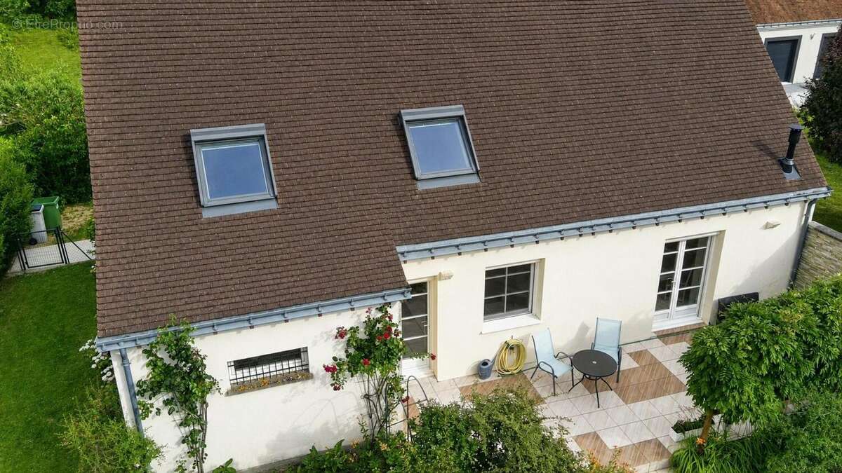Photo 4 - Maison à SAINT-ETIENNE-DE-CHIGNY