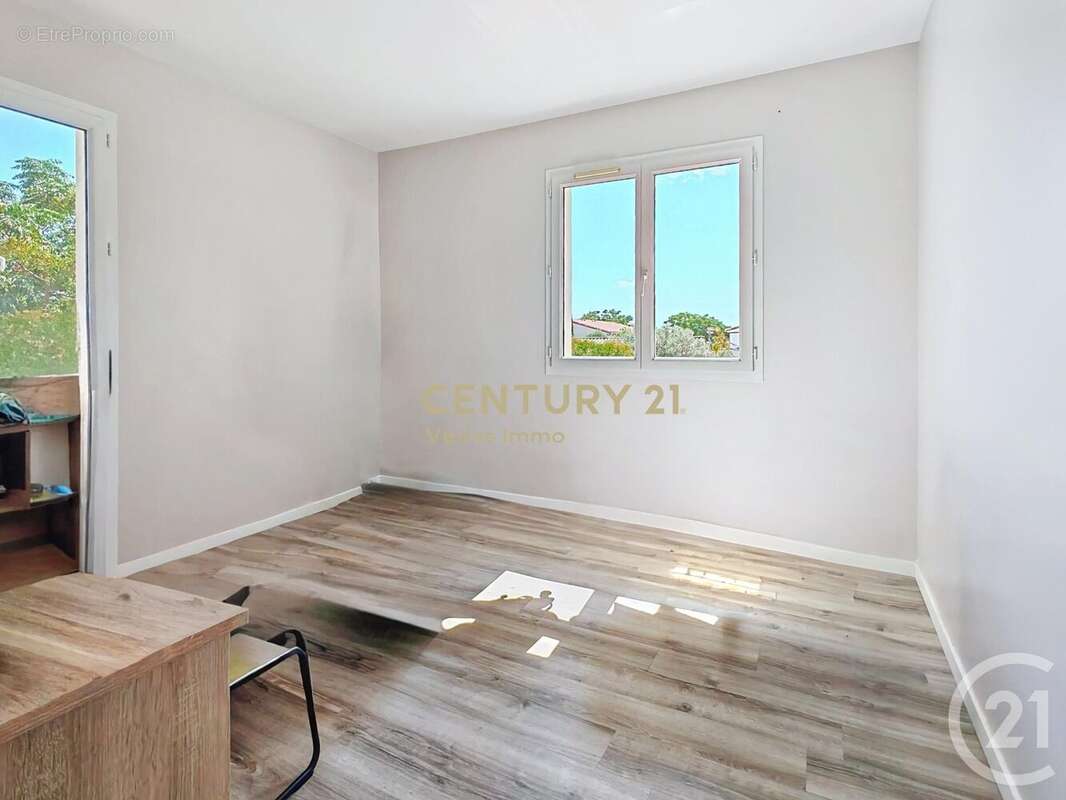 Maison à VILLENEUVE-LES-MAGUELONE