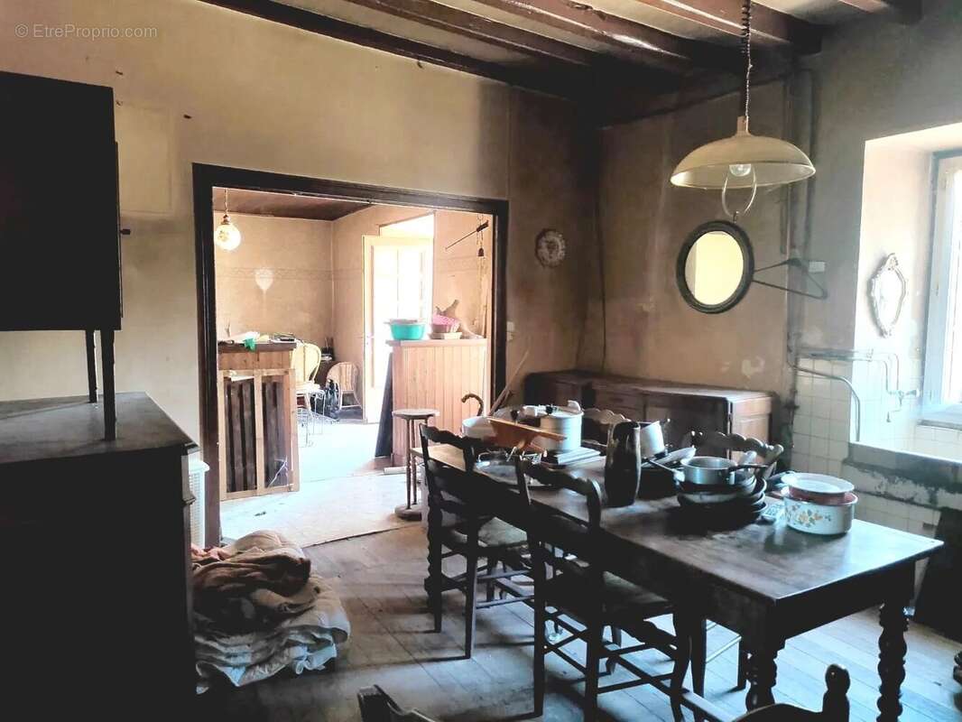 Appartement 140 m² à Maisonnais-Sur-Tardoire  - photo 9