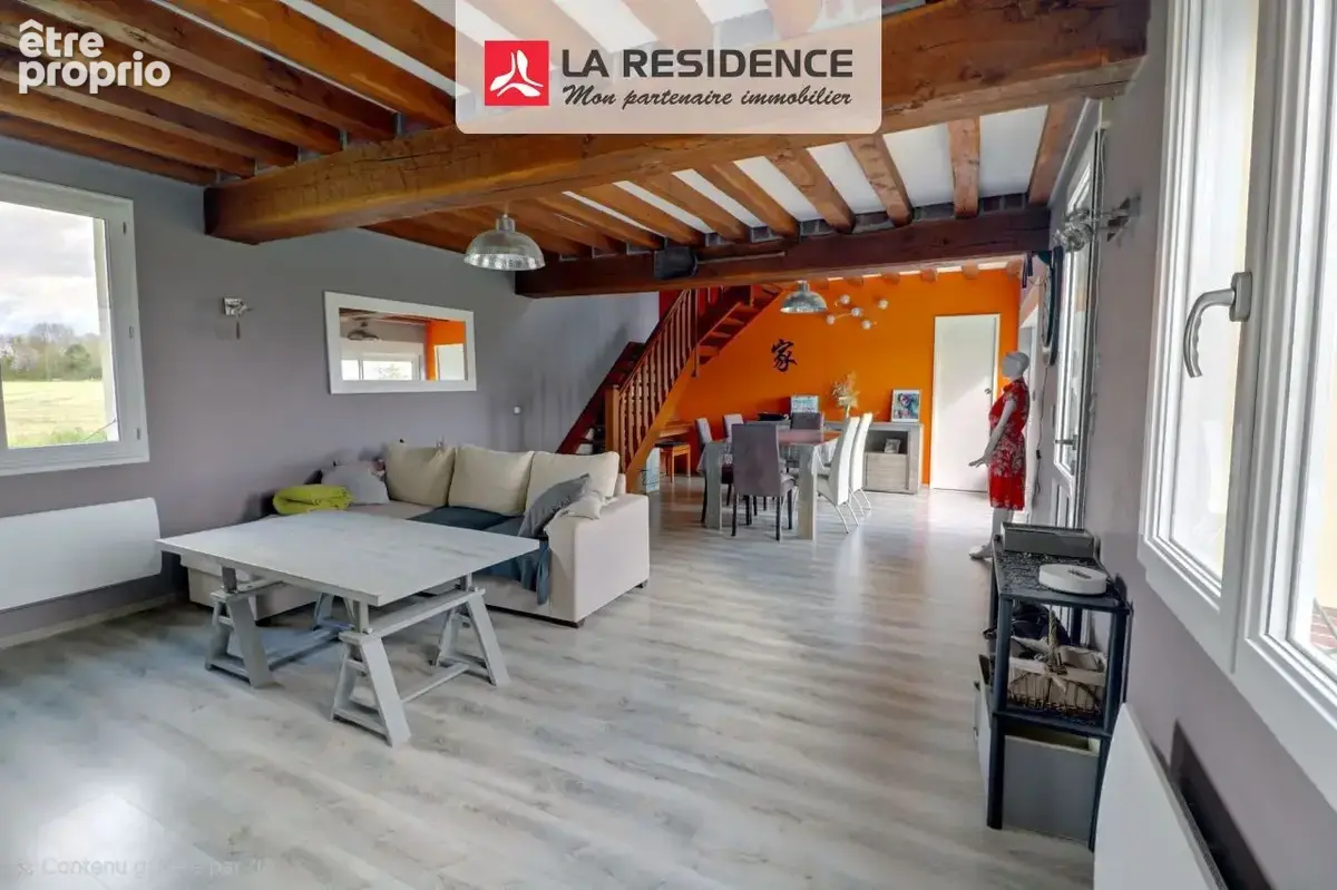 Photo Maison à Rocquemont au prix de 268 900€