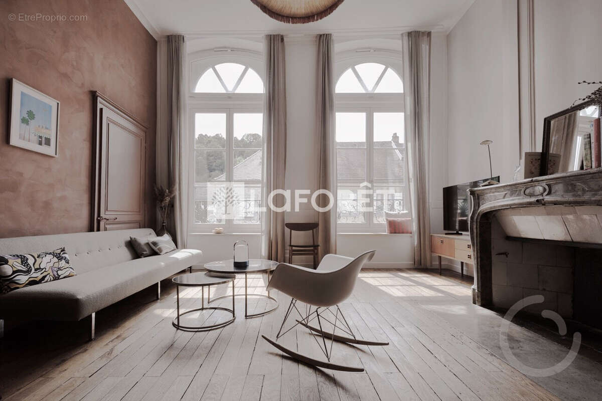 Appartement à SALINS-LES-BAINS